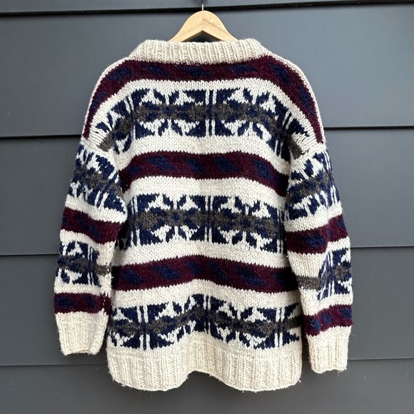 Vintage Caravan Hand Knit Sweater - Cream, Blue, Maroon - made in Equador - XL - Picture 2 of 6